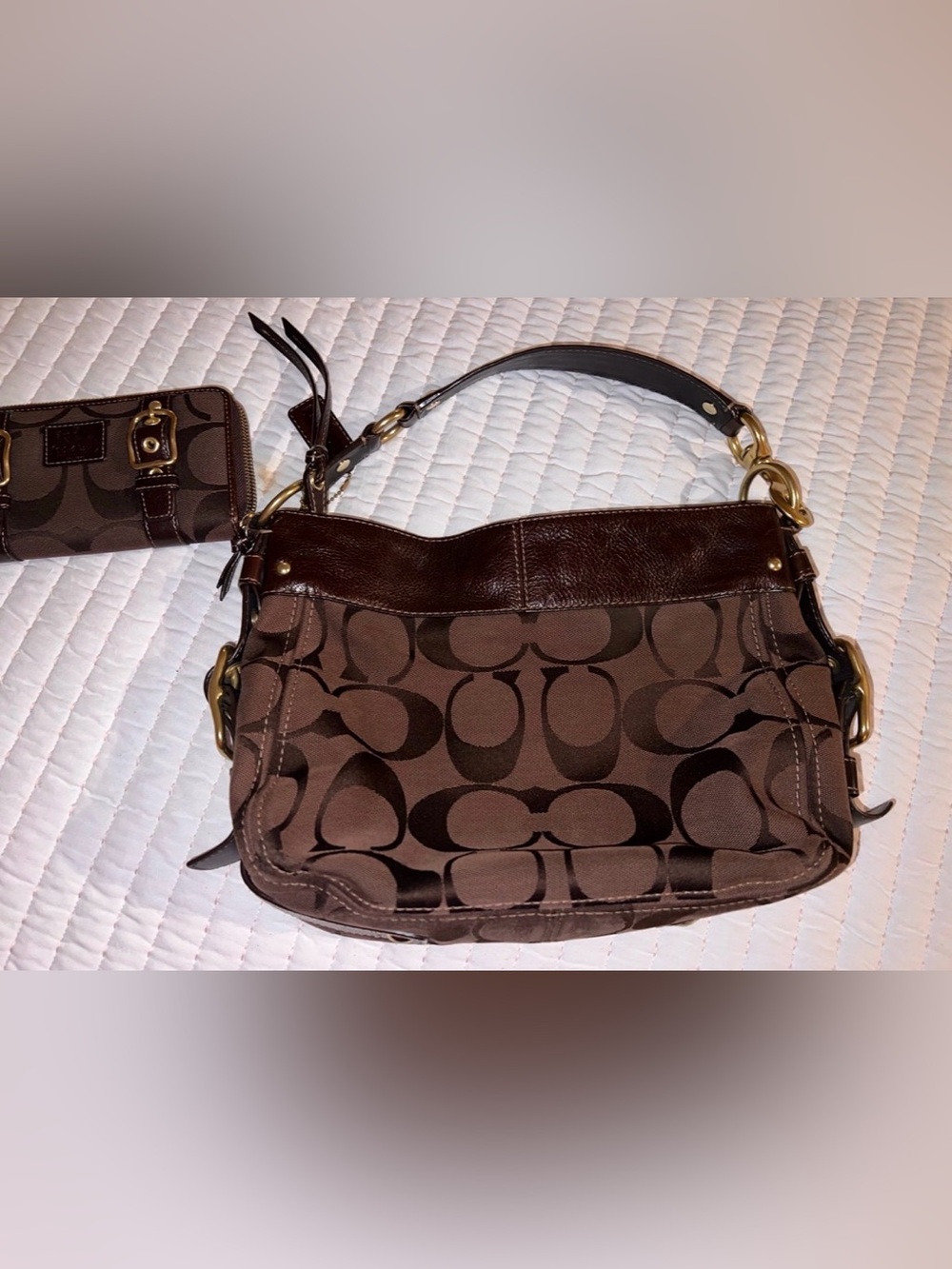 Vintage Y2K Chocoate Brown Zoe Coach Shoulder Purse with wallet